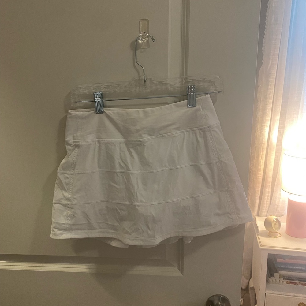 Lulu Lemon white skirt